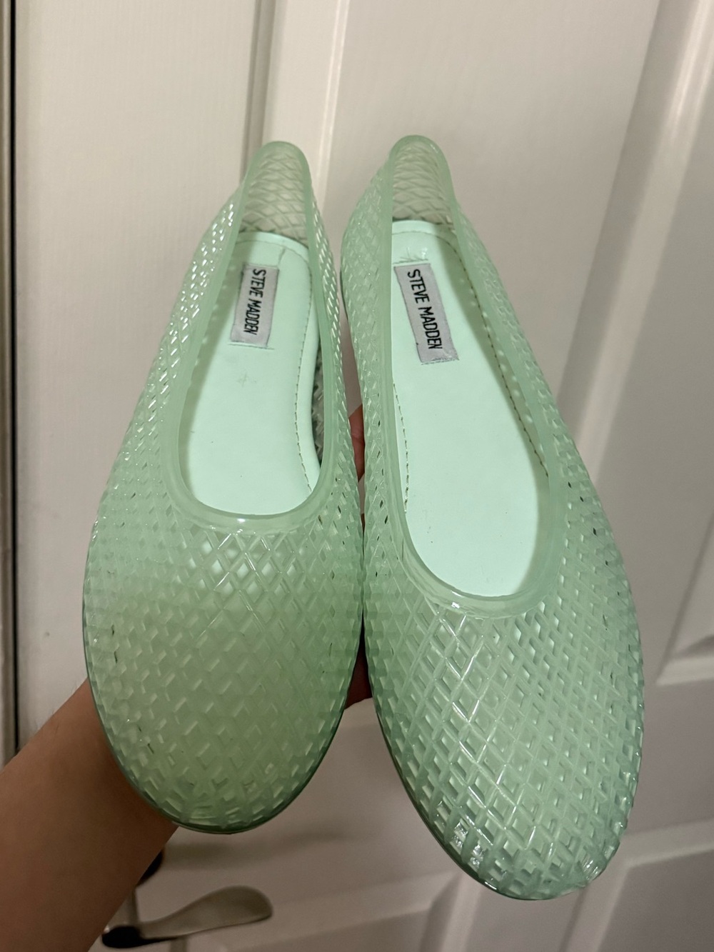 Steve Madden mint green jelly flats